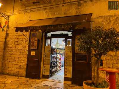 Le salumerie storiche di Bari